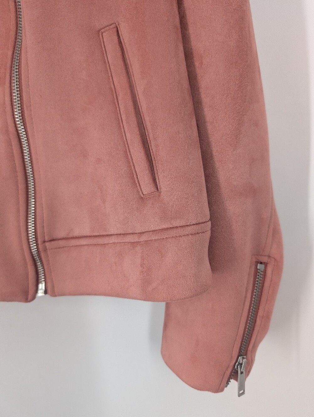 Old Navy Soft Suede Moto Jacket Size Medium In Great Condition !!!! - Picture 7 of 12